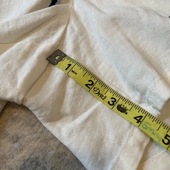 Old Navy Mid-Rise Linen-Blend Shorts for Women - Picture 10 of 10